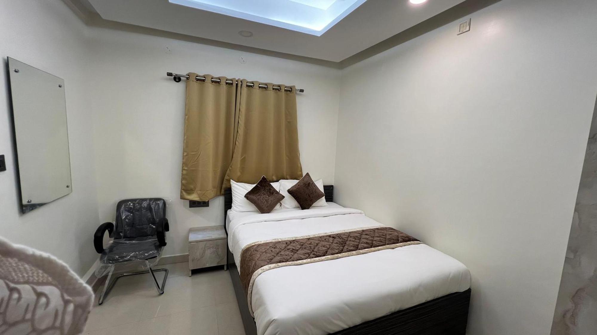 Hotel Subha Residency Бангалор Экстерьер фото